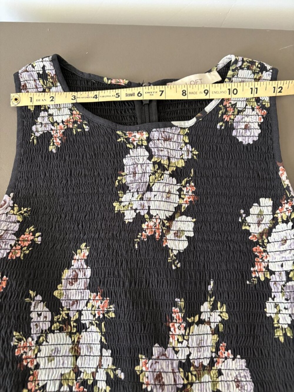 Darling Flower Dress | Loft Size 6 - Picture 4 of 10